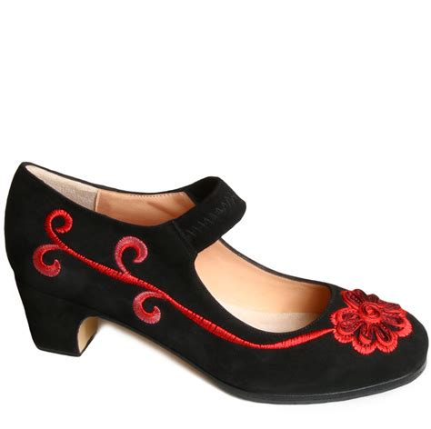 chaussures de flamenco femme|chaussures dans le flamenco.